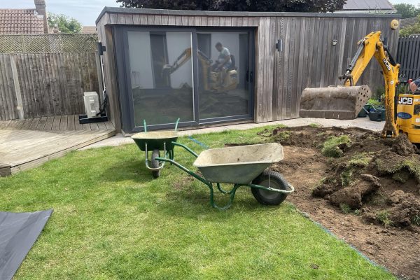 c3899a00-d9f4-4c7b-a9dd-a4fede4cc5a2